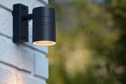ARNE-LED - Wandspot / Wandlamp Binnen/Buiten - Ø 6,3 cm - LED - GU10 - 1x5W 2700K - IP44 - Zwart*Lucide Discount