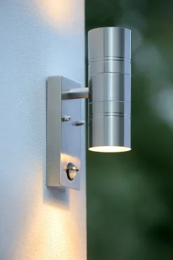 ARNE-LED IR - Wandspot / Wandlamp Binnen/Buiten - Ø 6,3 cm - LED - GU10 - 2x5W 2700K - IP44 - Beweging & dag/nacht sensor - Mat chroom*Lucide Best Sale
