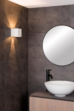 AXI - Wandspot / Wandlamp Badkamer - LED - 2x7W 2700K - IP54 - Verstelbare stralingshoek - Wit*Lucide Shop