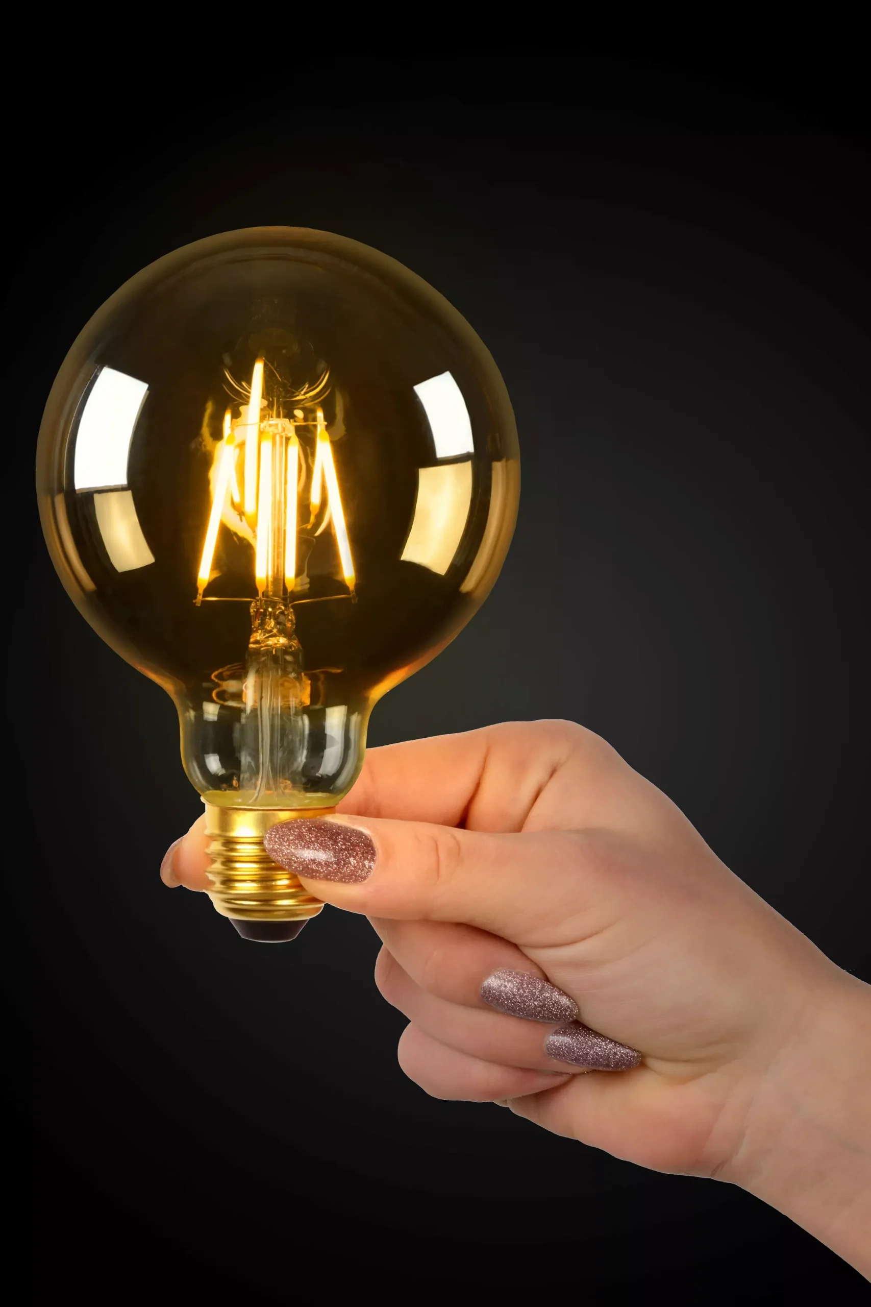 G95 - Filament lamp - Ø 9,5 cm - LED Dimb. - E27 - 1x5W 2700K - Amber*Lucide Best
