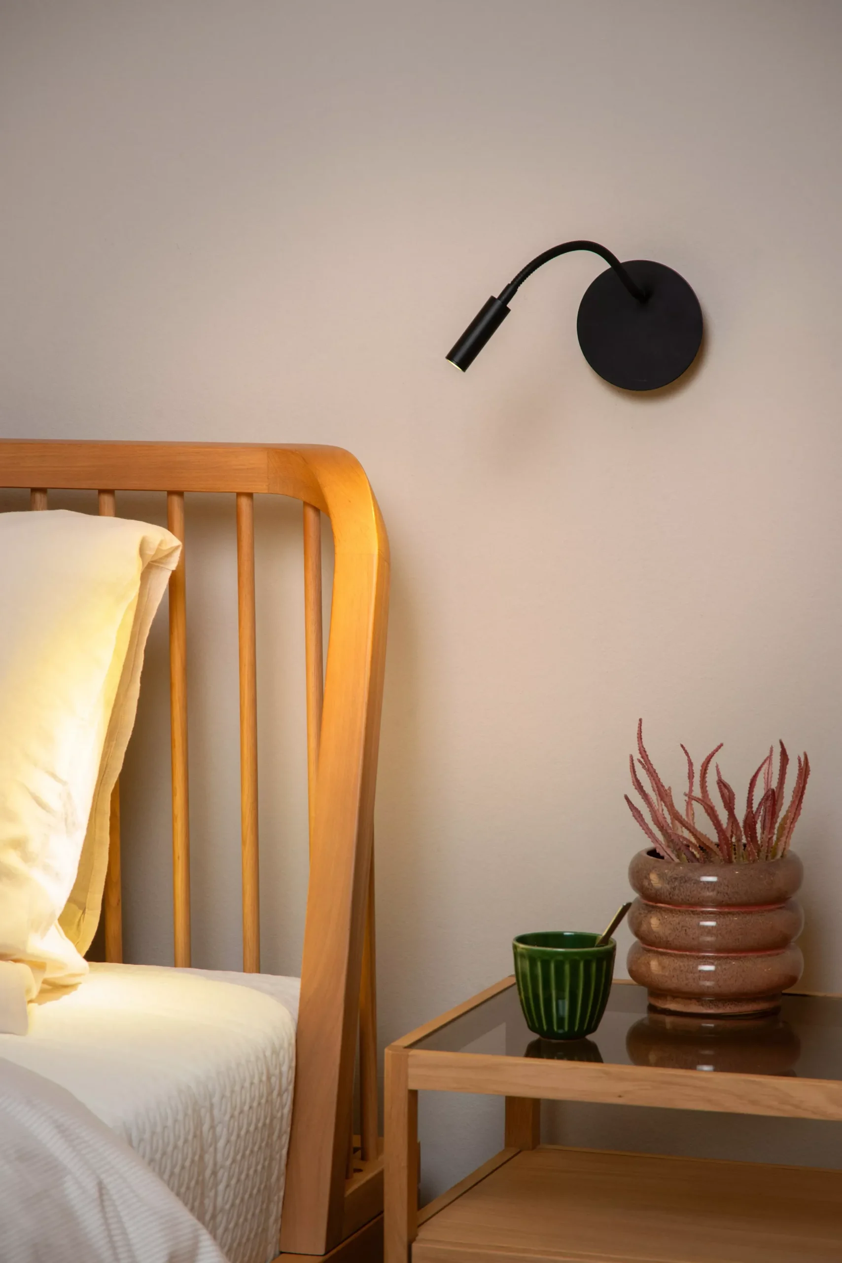 JOLIJN - Oplaadbare Bedlamp / Wandlamp - Accu/Batterij - Ø 11 cm - LED - 1x2W 3000K - Magnetisch - Zwart*Lucide Flash Sale