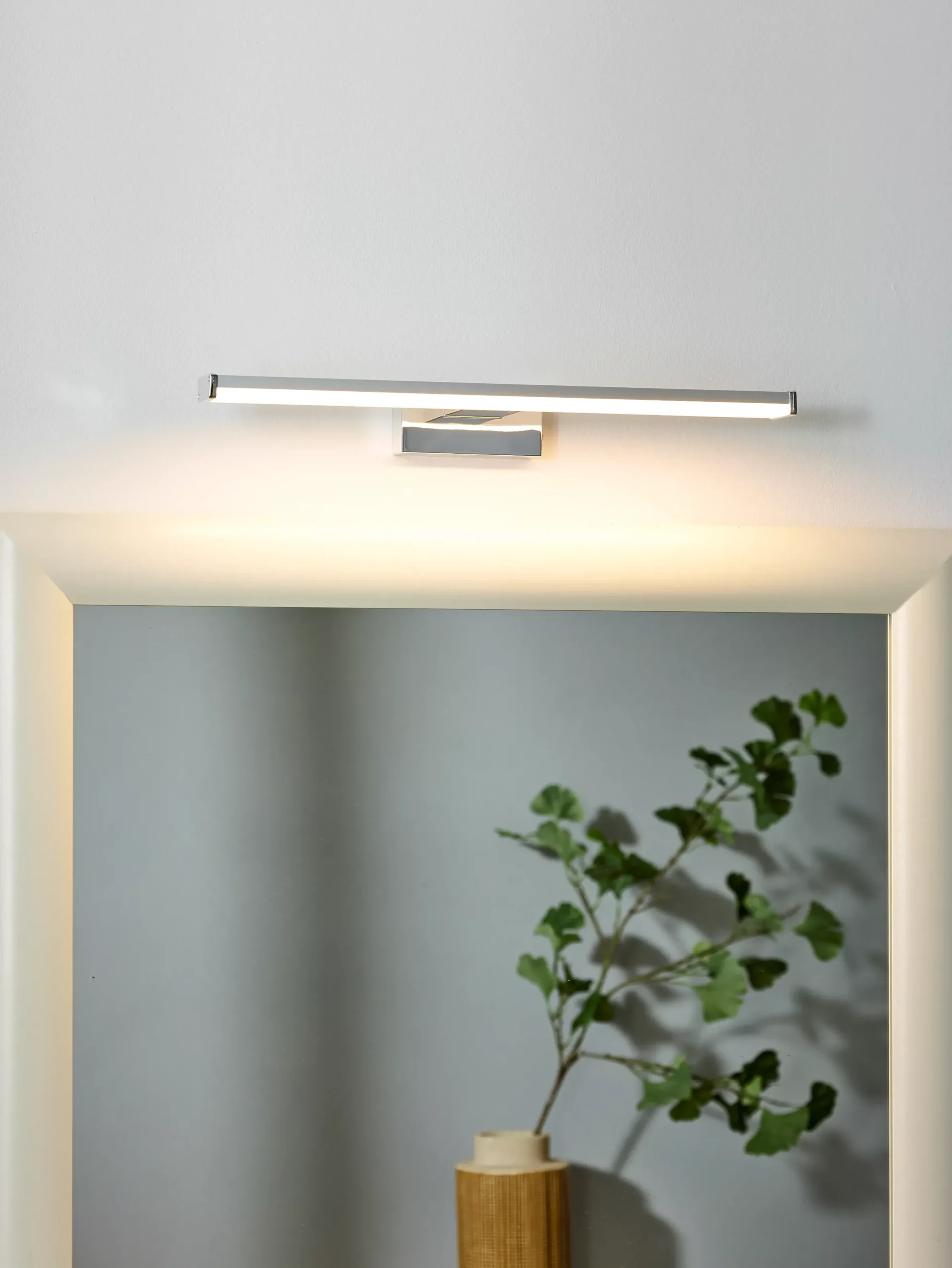 ONNO - Spiegellamp Badkamer - LED - 1x8W 3000K - IP44 - Mat chroom*Lucide Hot