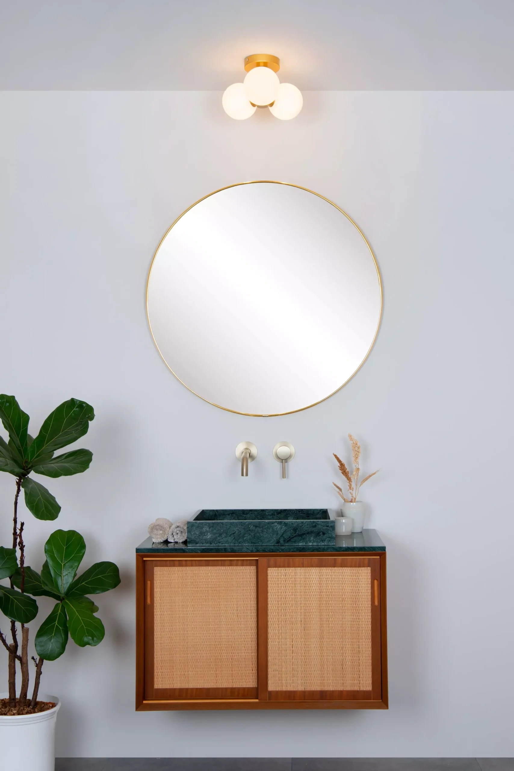 TRUDY - Plafonnière Badkamer - Ø 28 cm - 3xG9 - IP44 - Mat Goud / Messing*Lucide Sale